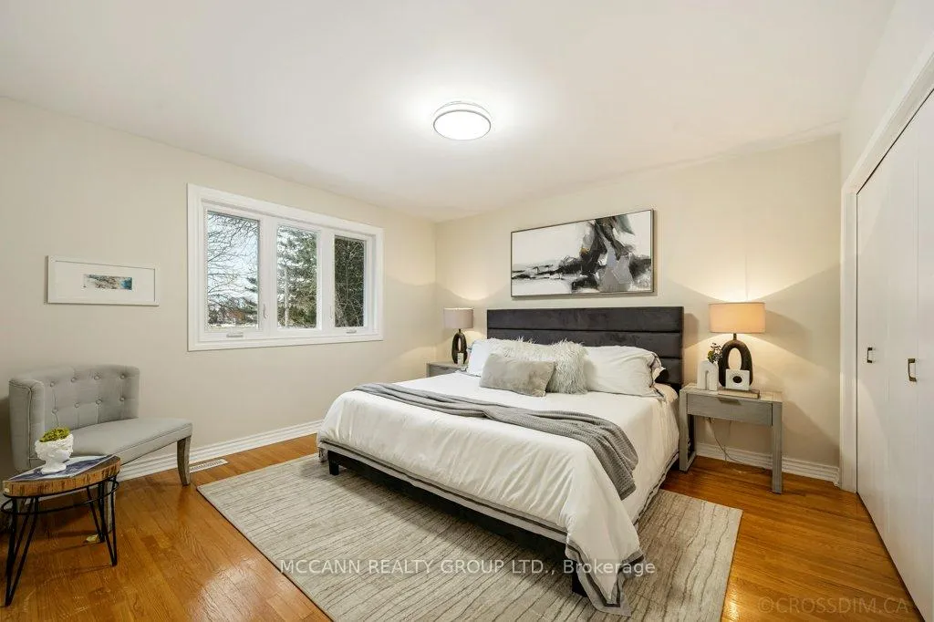 Photo 18 of 121 Wincott Drive, Etobicoke, Kingsview Village-The Westway — HOMEH