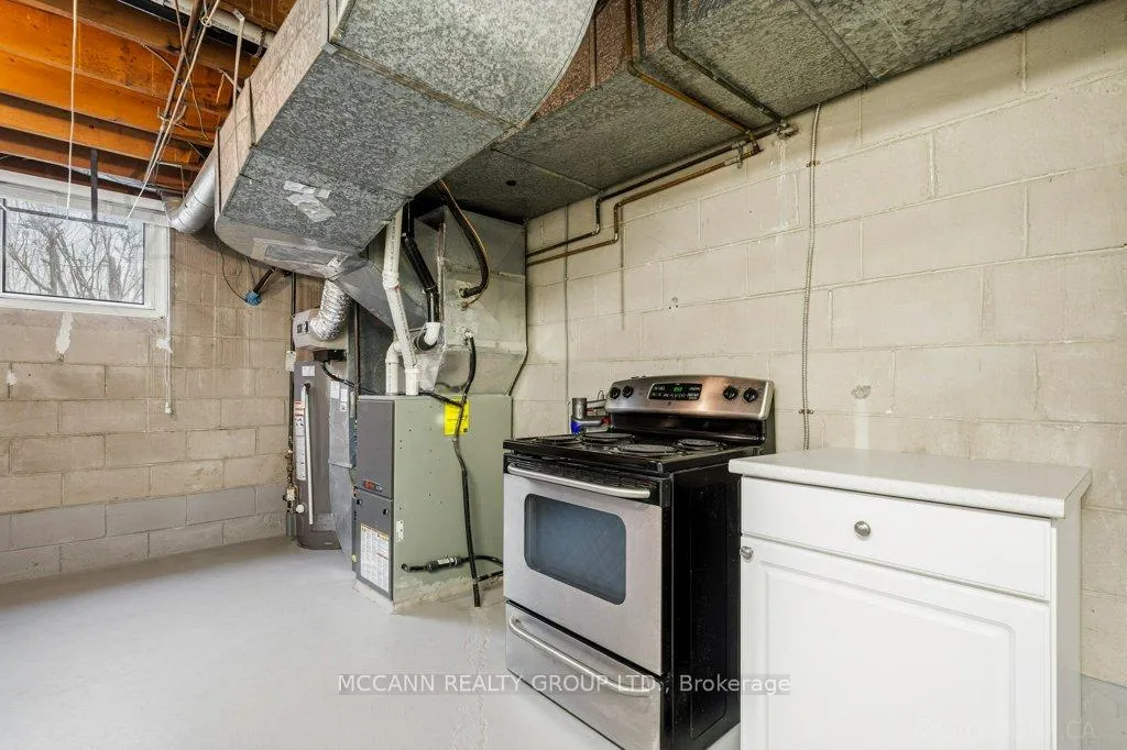 Photo 31 of 121 Wincott Drive, Etobicoke, Kingsview Village-The Westway — HOMEH