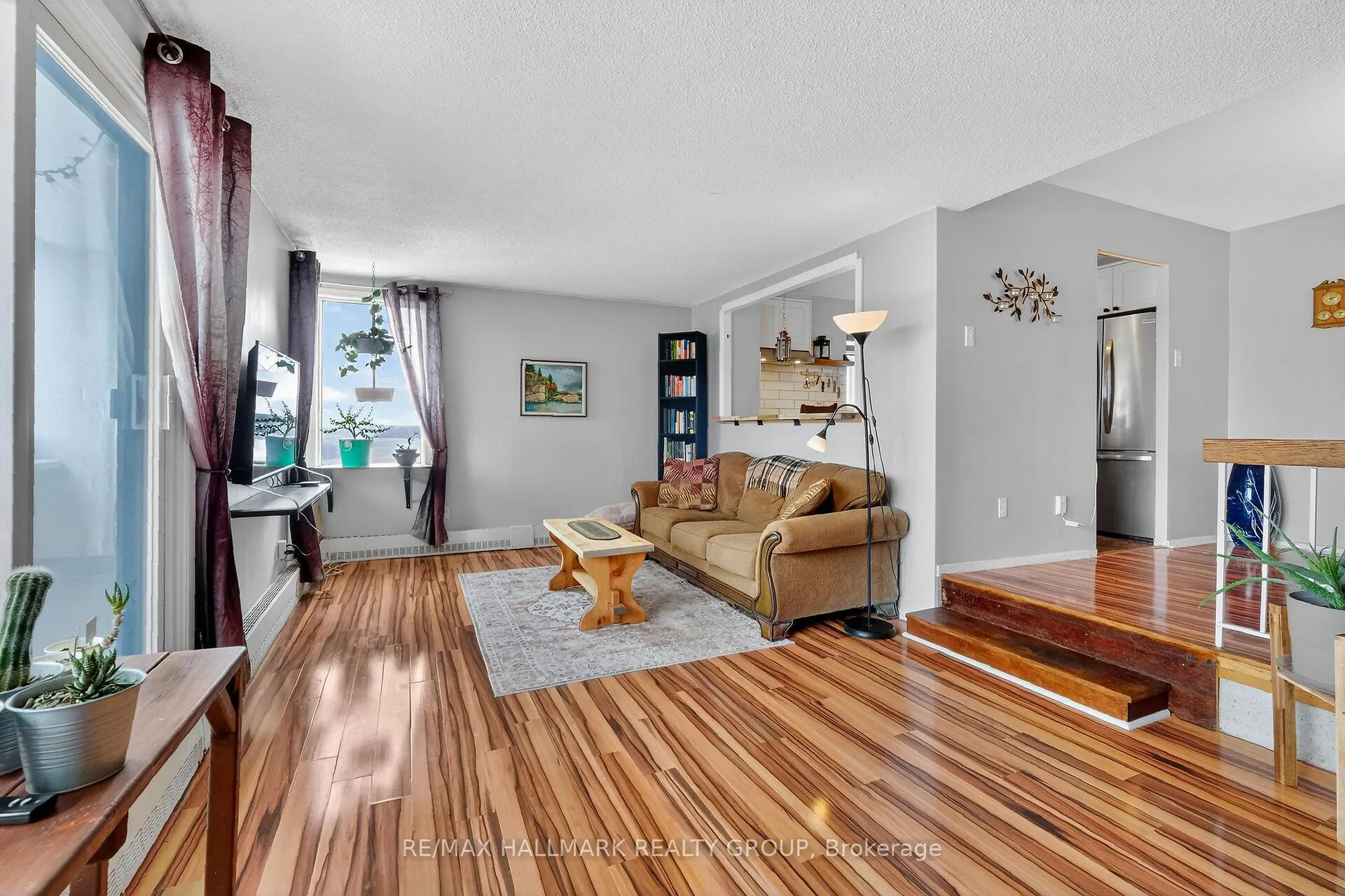 Photo 10 of Unit 1207, 1081 Ambleside Drive, Ottawa, Woodroffe — HOMEH