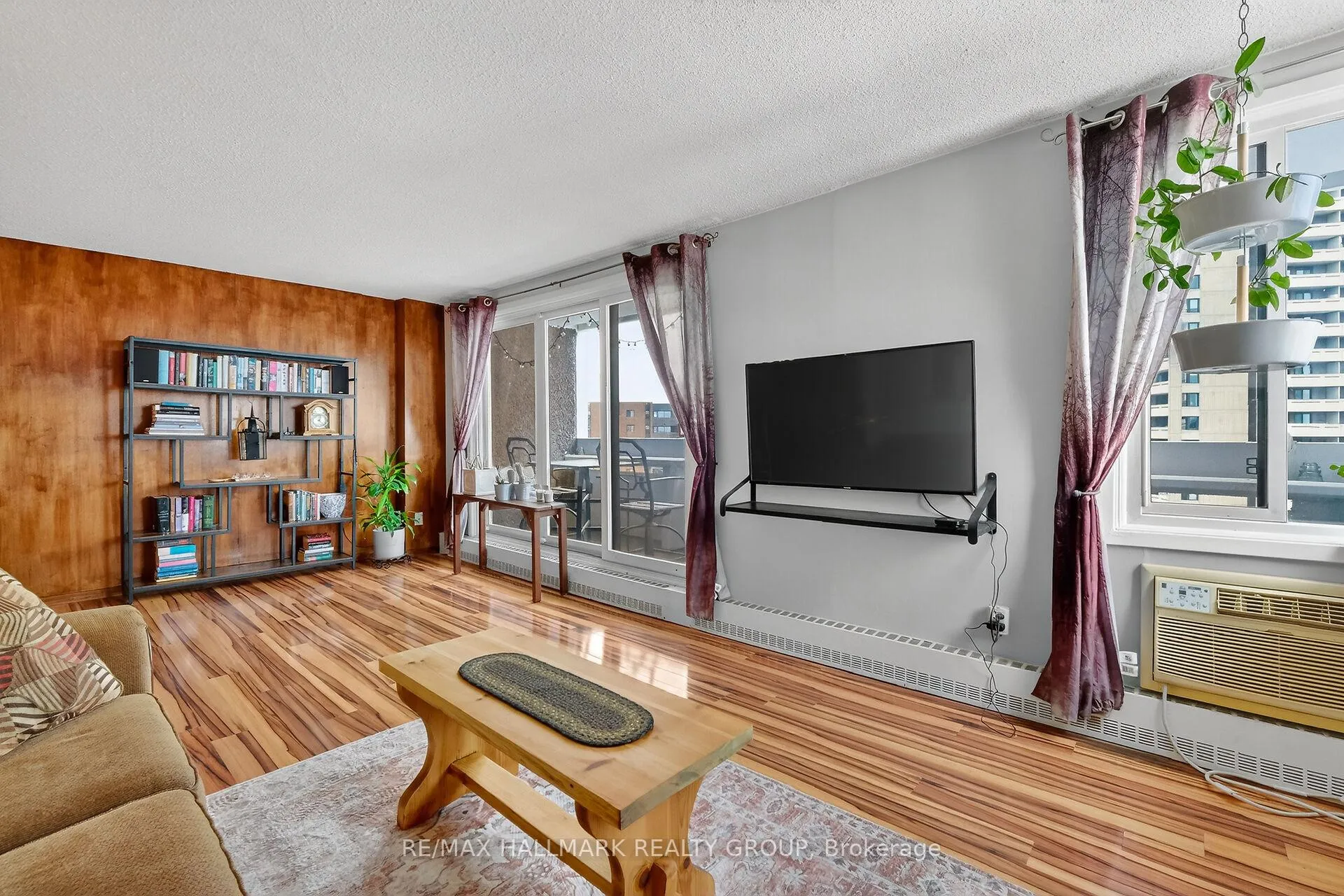Photo 13 of Unit 1207, 1081 Ambleside Drive, Ottawa, Woodroffe — HOMEH