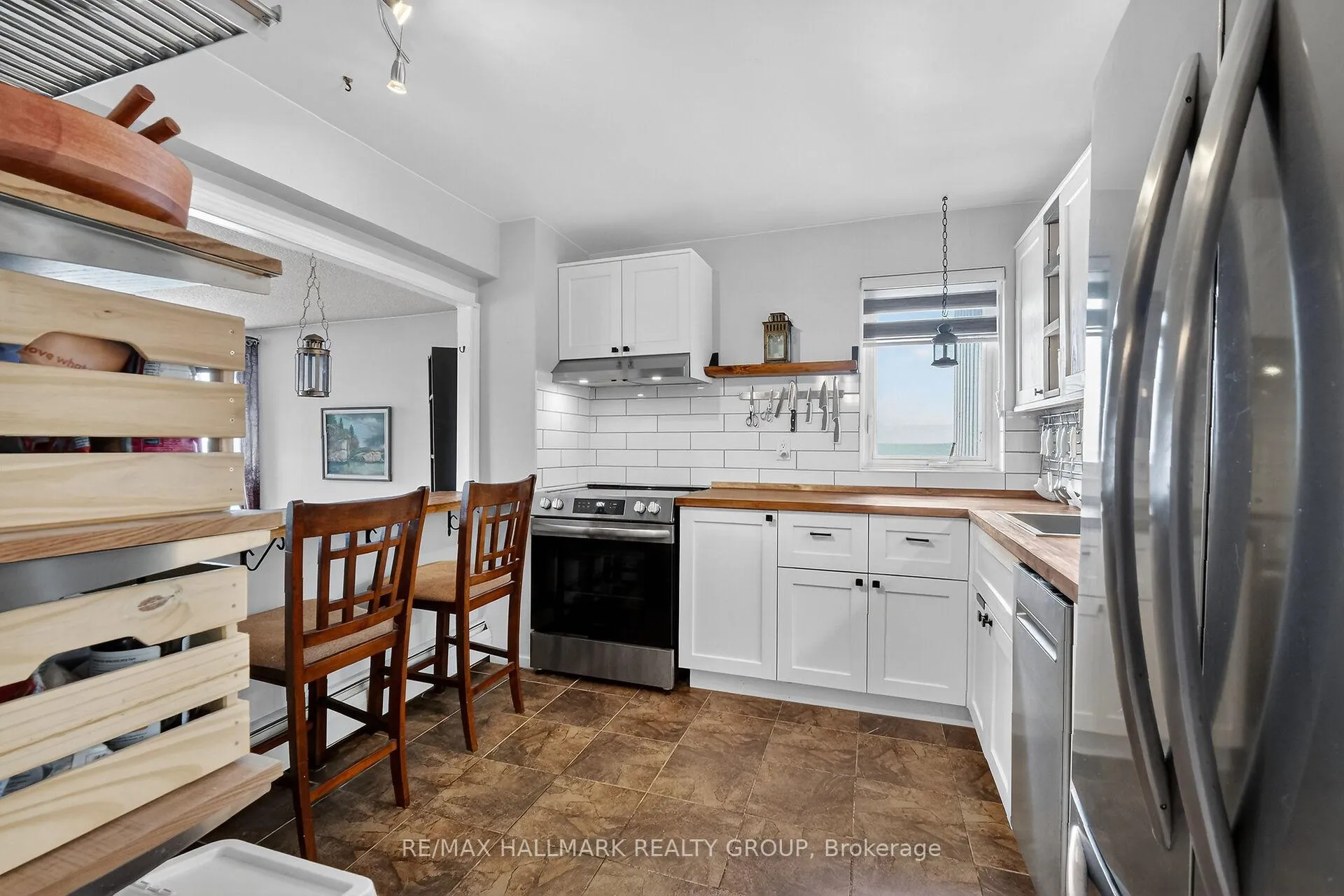 Photo 17 of Unit 1207, 1081 Ambleside Drive, Ottawa, Woodroffe — HOMEH