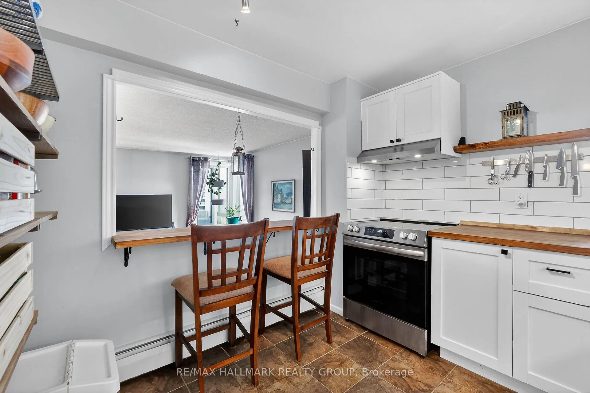 Photo 19 of Unit 1207, 1081 Ambleside Drive, Ottawa, Woodroffe — HOMEH