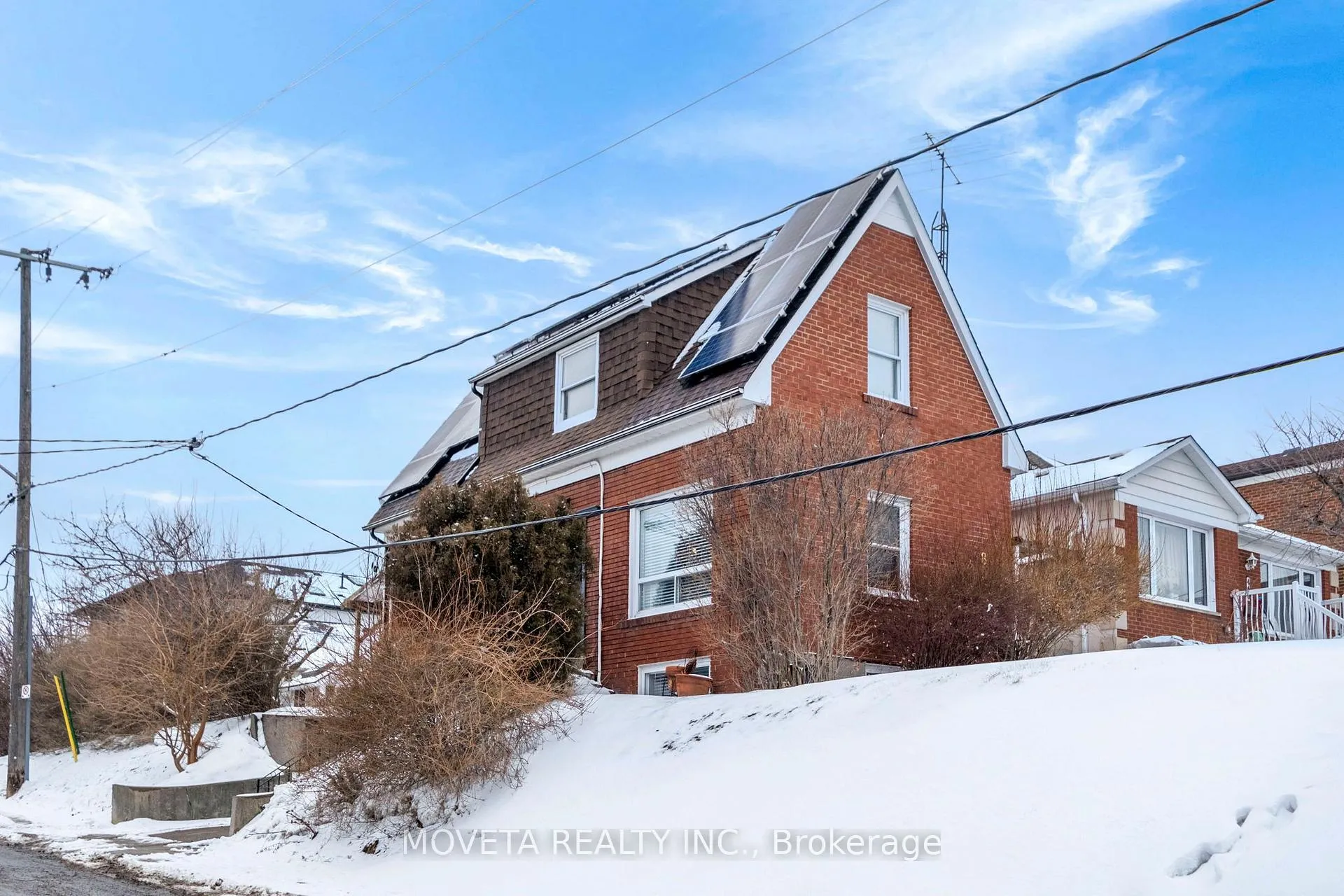 Photo 2 of 438 Silverthorn Avenue, Toronto, Keelesdale-Eglinton West — HOMEH