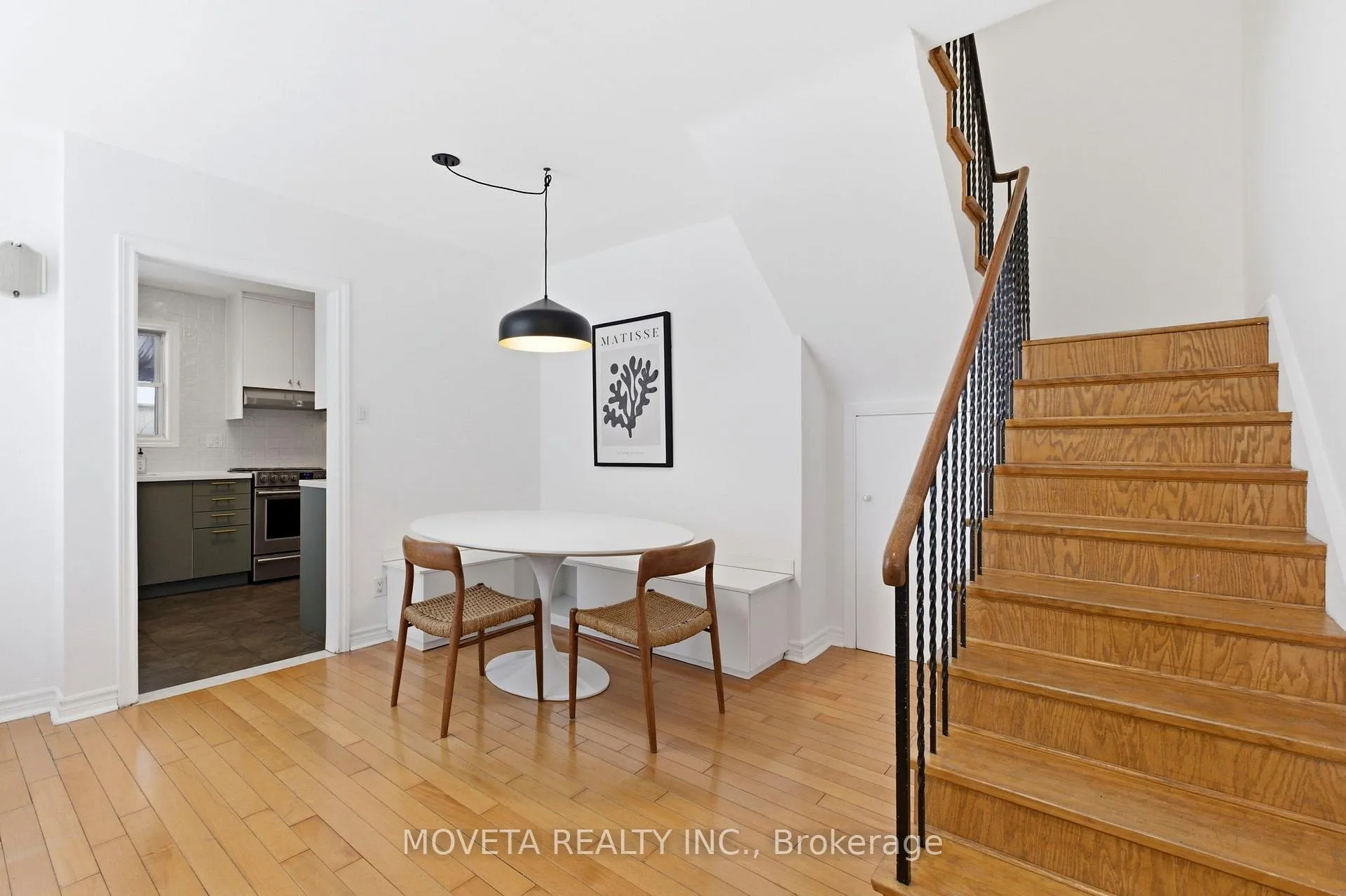 Photo 7 of 438 Silverthorn Avenue, Toronto, Keelesdale-Eglinton West — HOMEH