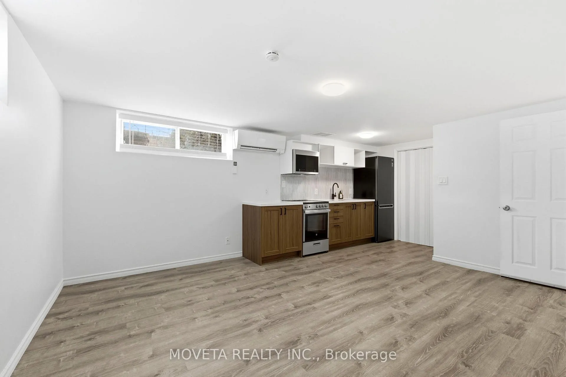 Photo 26 of 438 Silverthorn Avenue, Toronto, Keelesdale-Eglinton West — HOMEH
