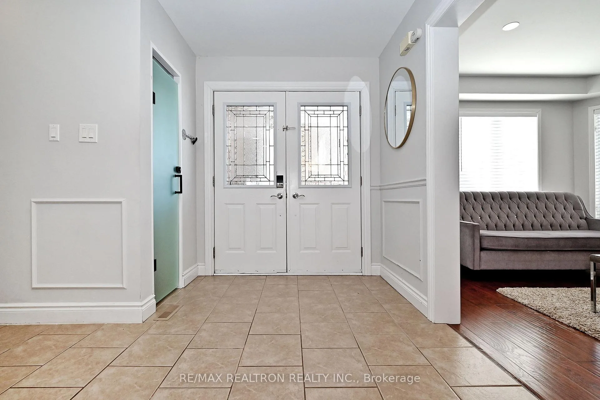 Photo 6 of 1128 Corrie Street, Innisfil, Alcona — HOMEH