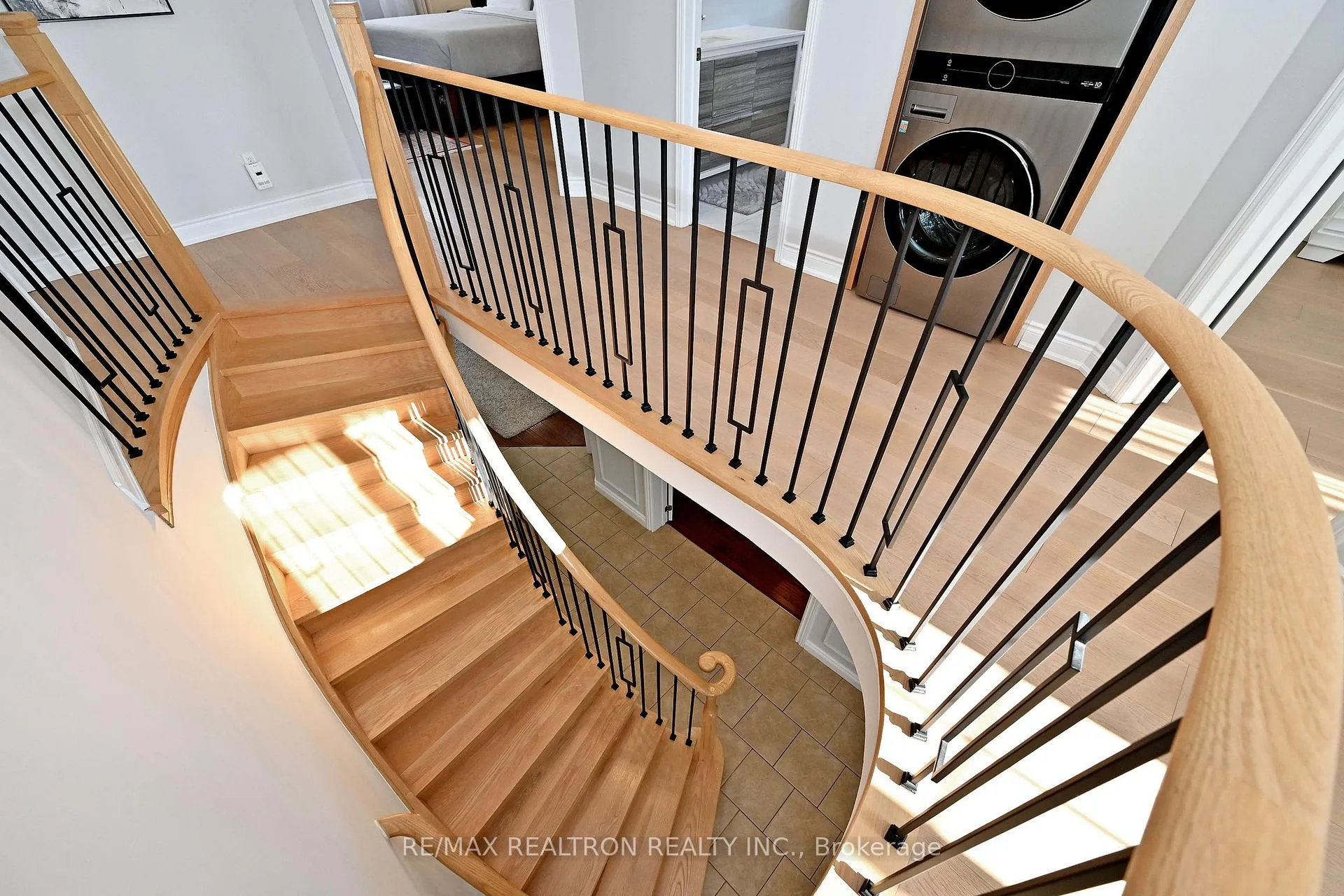 Photo 28 of 1128 Corrie Street, Innisfil, Alcona — HOMEH