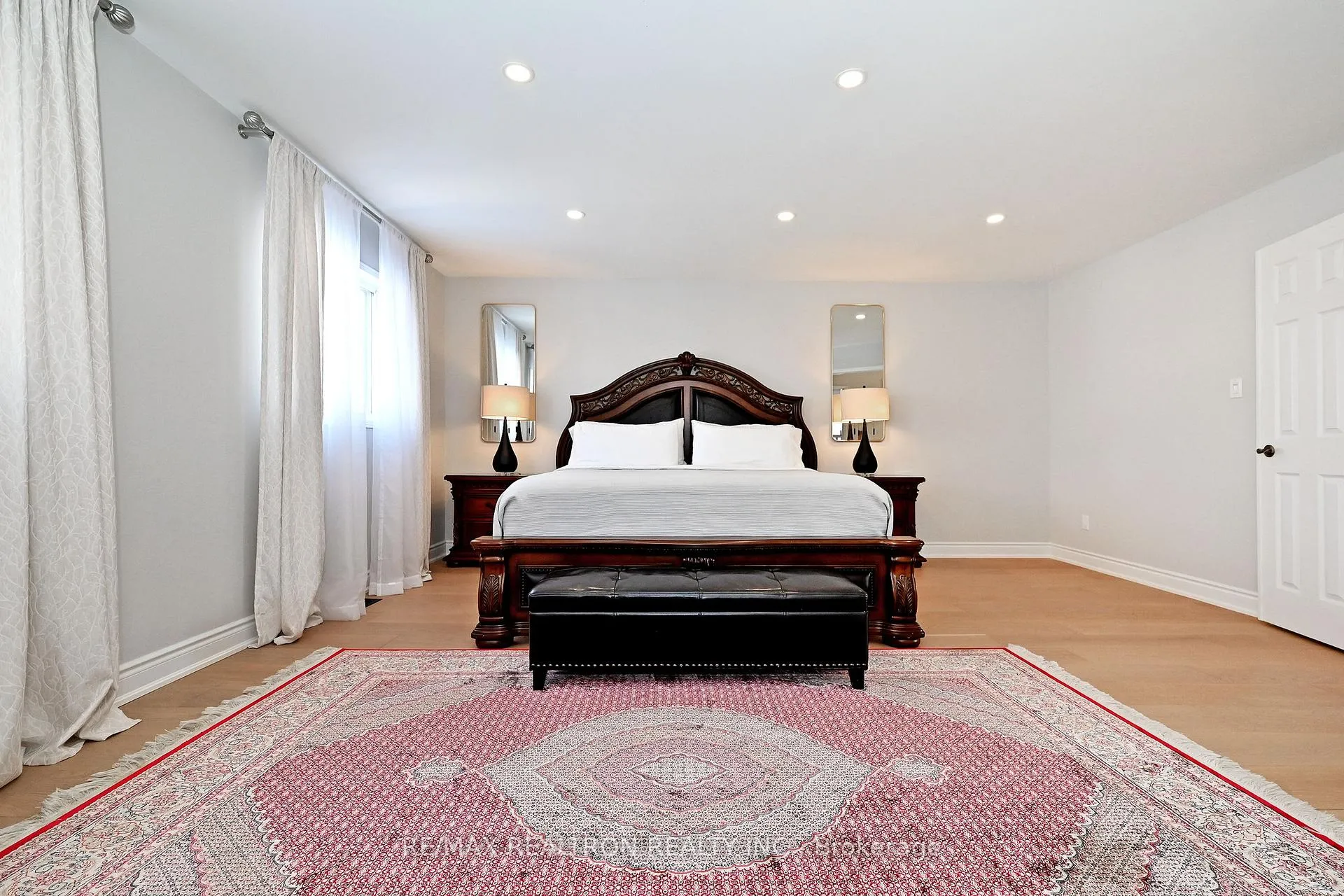 Photo 30 of 1128 Corrie Street, Innisfil, Alcona — HOMEH