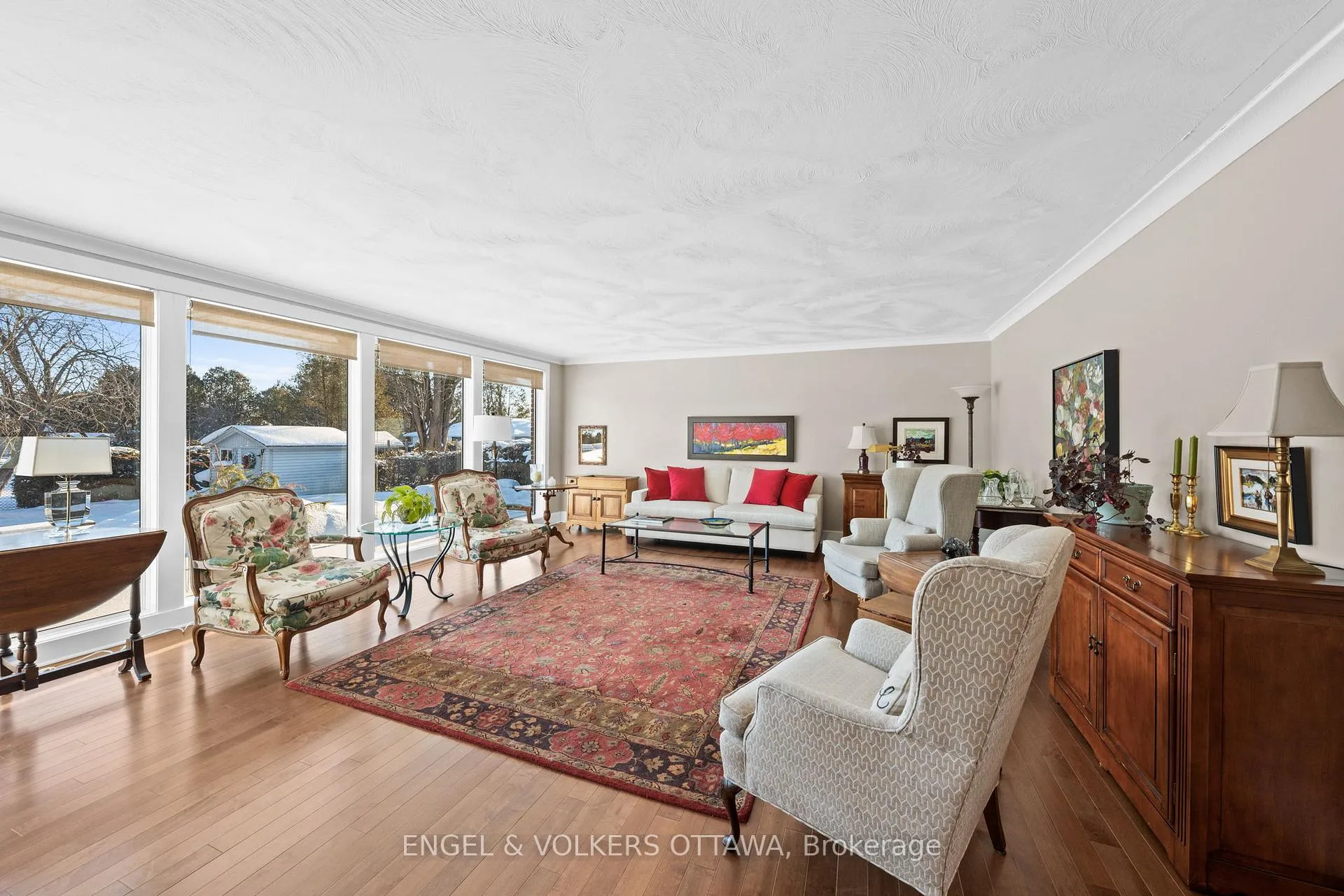 Photo 4 of 1304 Fairway Drive, Ottawa, Manotick South to Roger Stevens — HOMEH