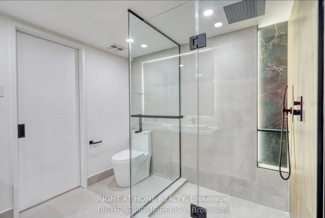 Photo 25 of Unit 512, 7460 Bathurst Street, Vaughan, Brownridge — HOMEH