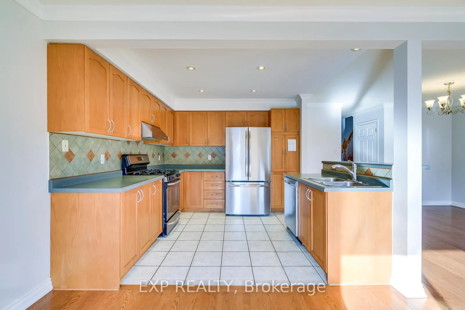 Photo 15 of 2376 Highcroft Road, Oakville, Westmount — HOMEH