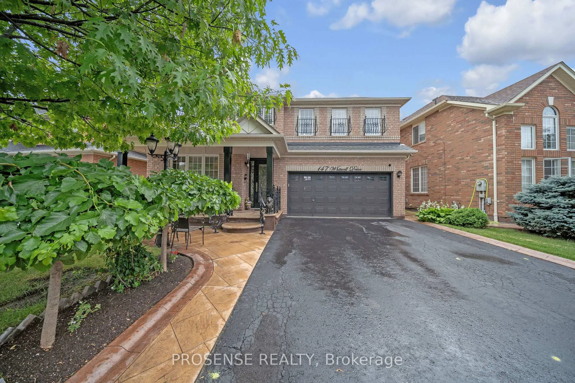 Photo 7 of 147 Whitwell Drive, Brampton, Vales of Castlemore — HOMEH
