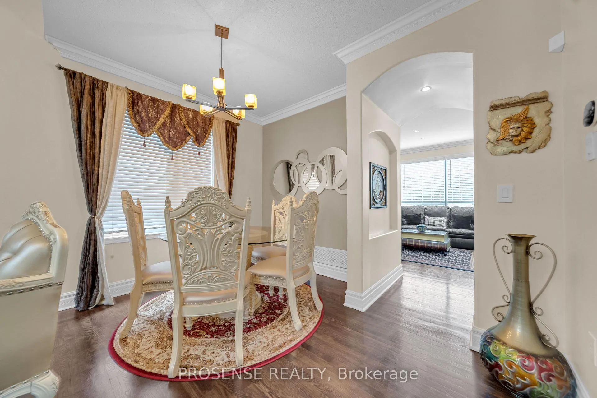 Photo 13 of 147 Whitwell Drive, Brampton, Vales of Castlemore — HOMEH
