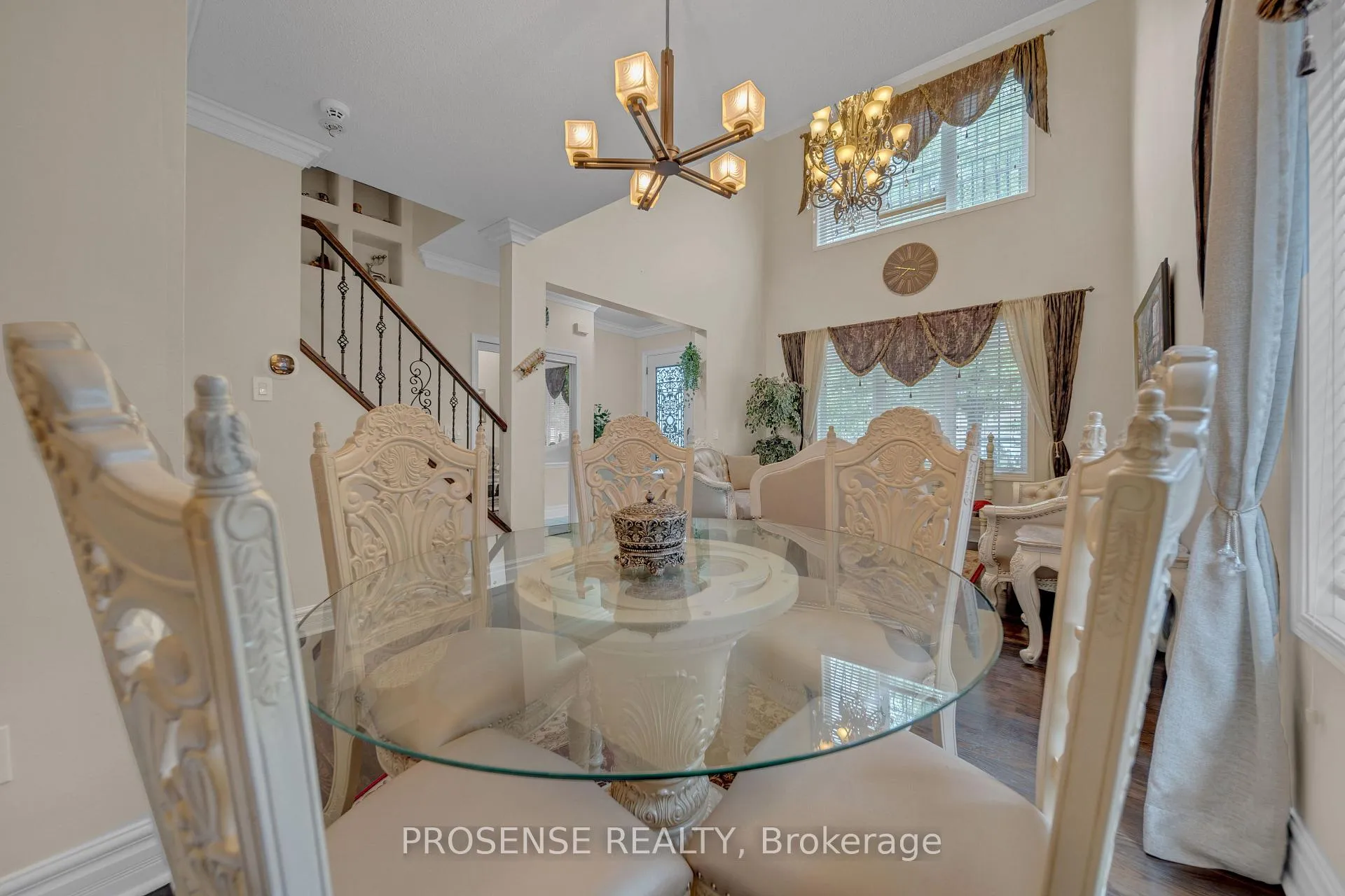 Photo 14 of 147 Whitwell Drive, Brampton, Vales of Castlemore — HOMEH