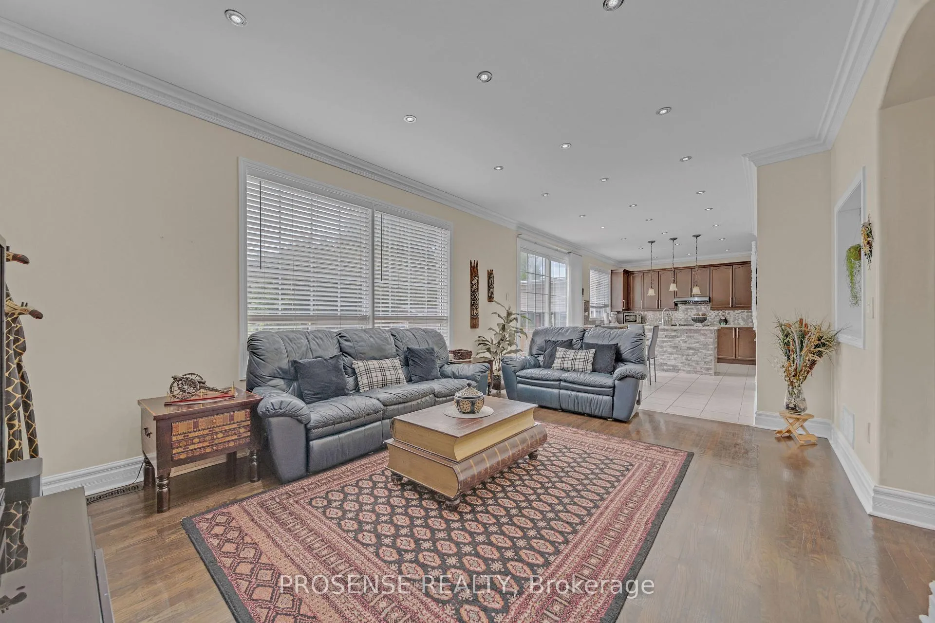 Photo 16 of 147 Whitwell Drive, Brampton, Vales of Castlemore — HOMEH