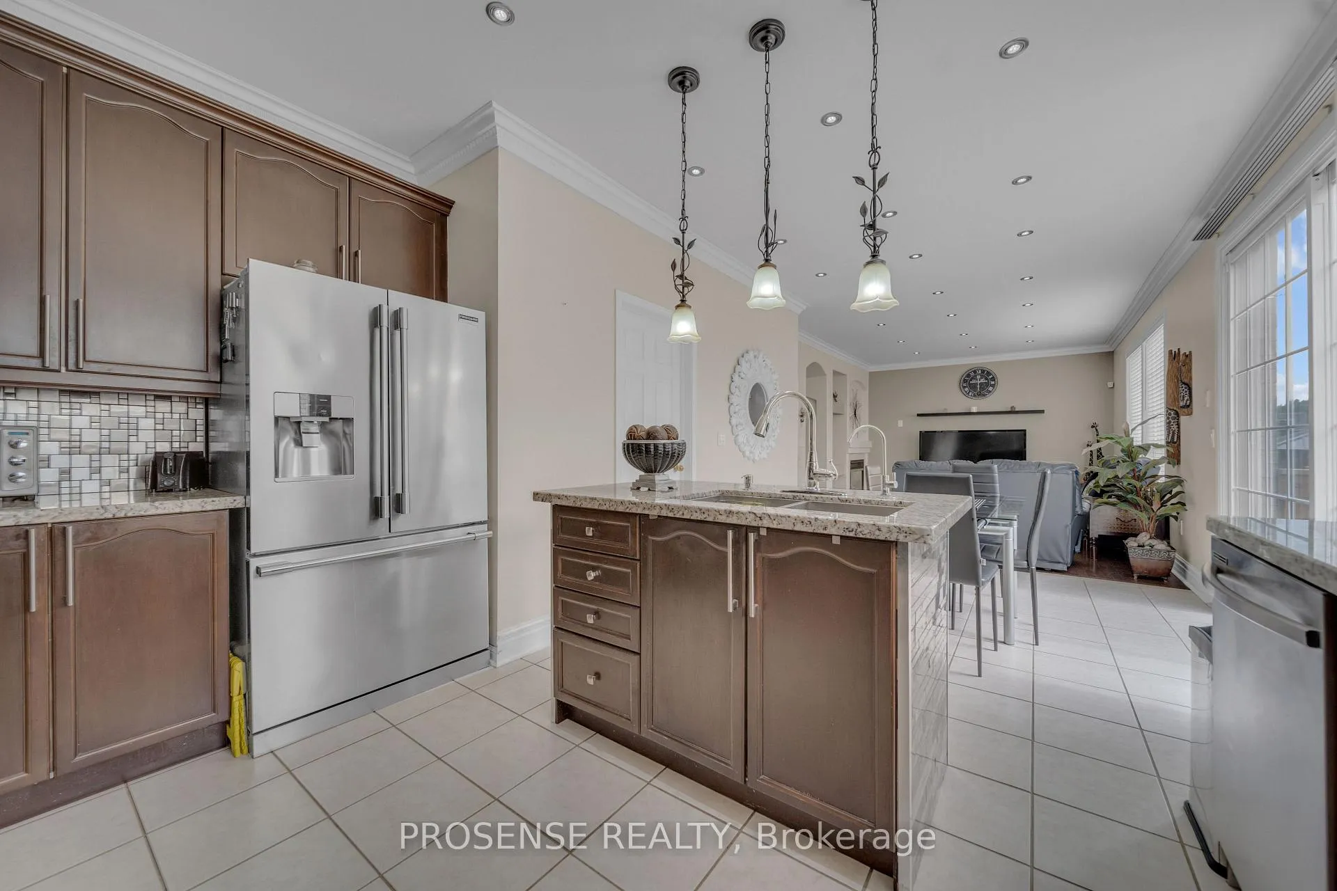 Photo 21 of 147 Whitwell Drive, Brampton, Vales of Castlemore — HOMEH