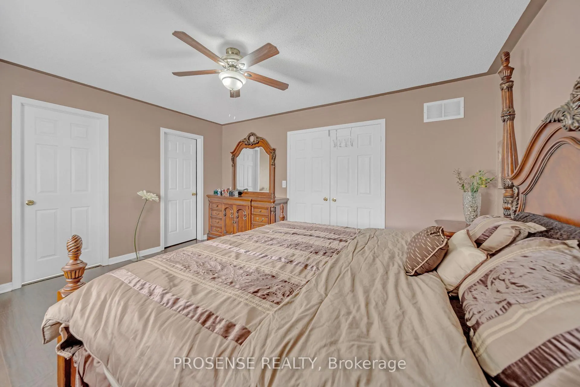 Photo 28 of 147 Whitwell Drive, Brampton, Vales of Castlemore — HOMEH