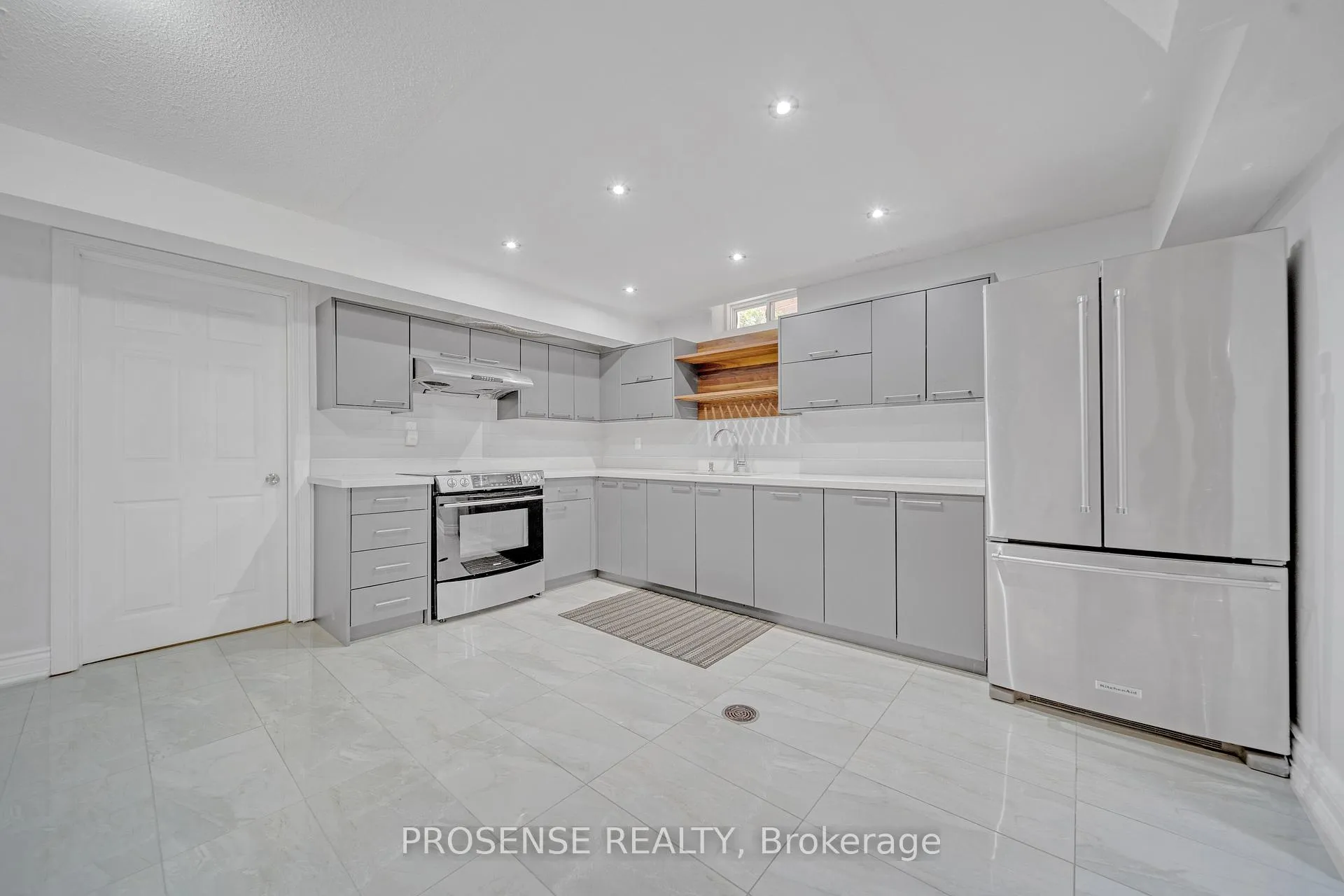 Photo 36 of 147 Whitwell Drive, Brampton, Vales of Castlemore — HOMEH