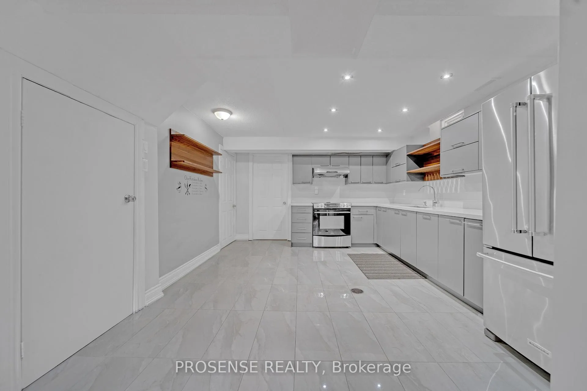 Photo 38 of 147 Whitwell Drive, Brampton, Vales of Castlemore — HOMEH
