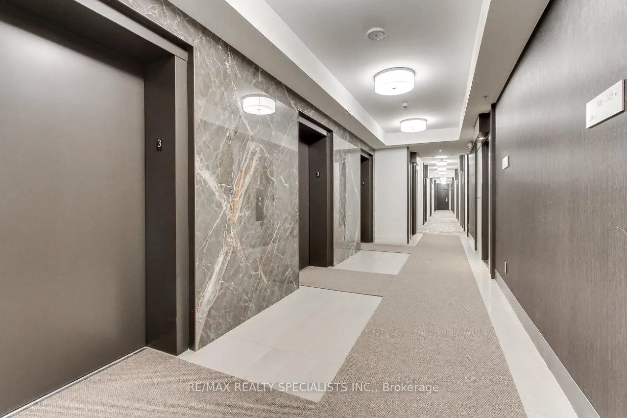 Photo 8 of Unit 321, 23 Glebe Road W, Toronto, Yonge-Eglinton — HOMEH