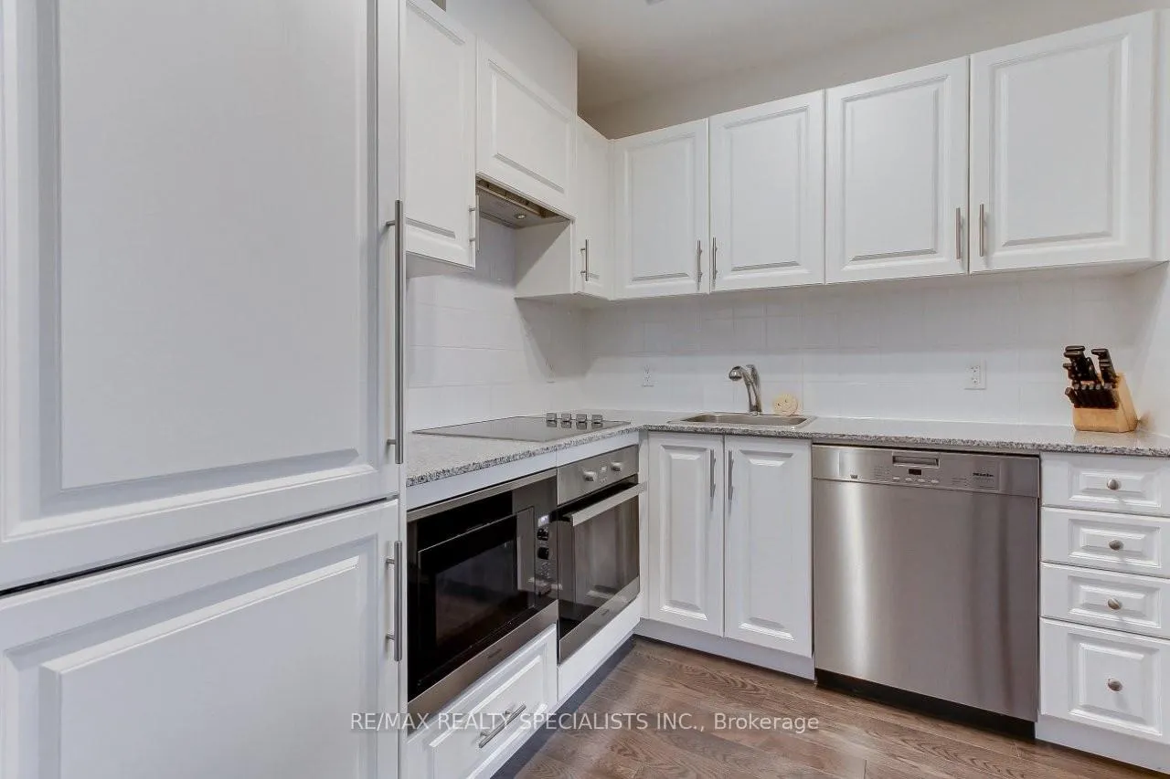 Photo 12 of Unit 321, 23 Glebe Road W, Toronto, Yonge-Eglinton — HOMEH