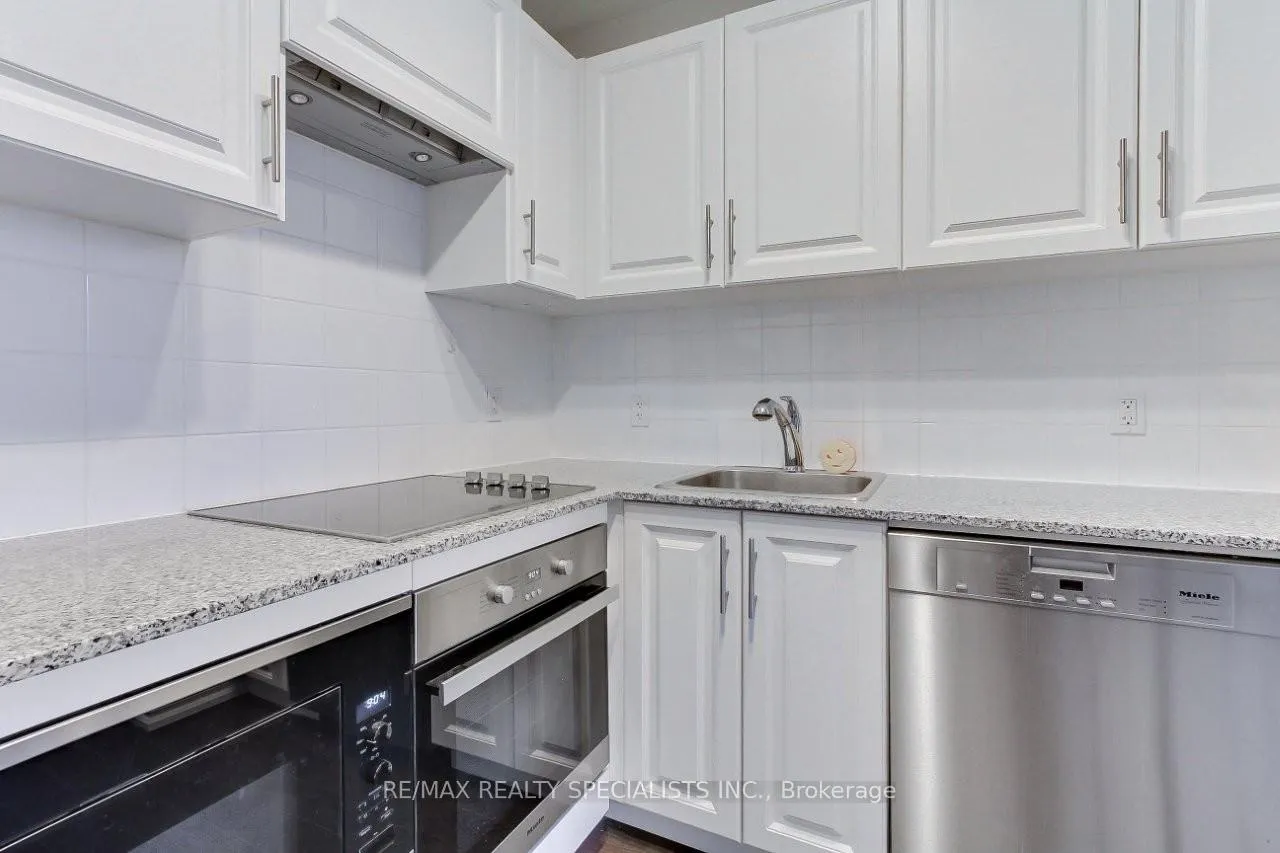 Photo 13 of Unit 321, 23 Glebe Road W, Toronto, Yonge-Eglinton — HOMEH