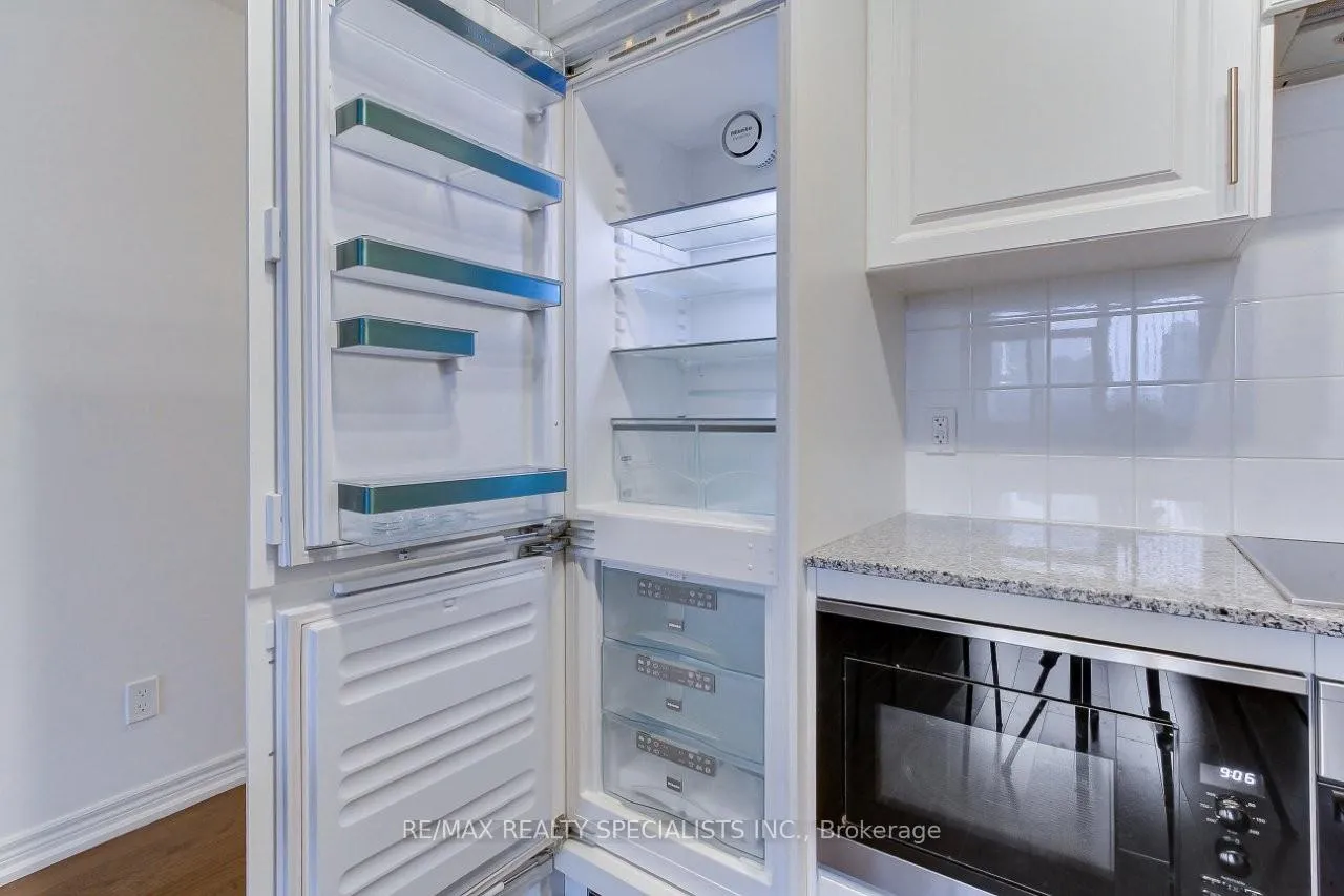 Photo 15 of Unit 321, 23 Glebe Road W, Toronto, Yonge-Eglinton — HOMEH