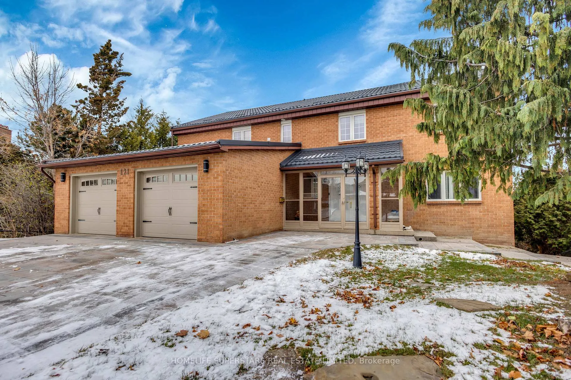 Photo 3 of 121 Professors Lake Parkway, Brampton, Northgate — HOMEH