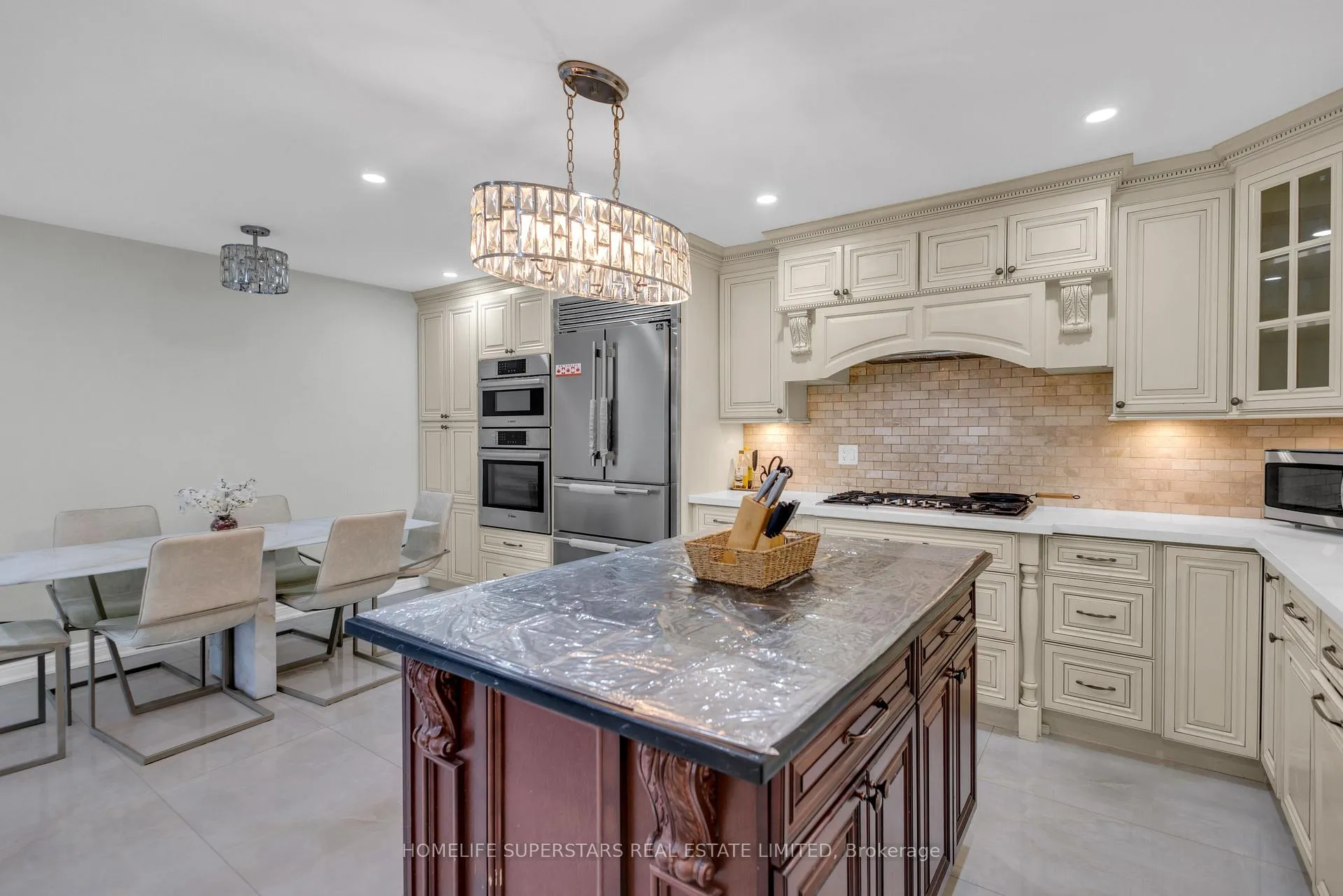 Photo 13 of 121 Professors Lake Parkway, Brampton, Northgate — HOMEH