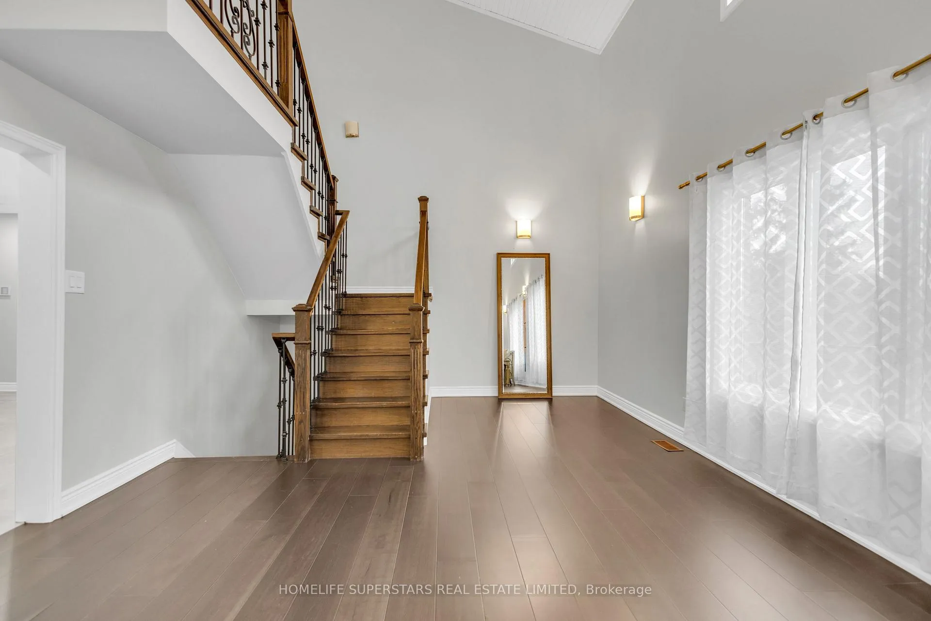 Photo 22 of 121 Professors Lake Parkway, Brampton, Northgate — HOMEH