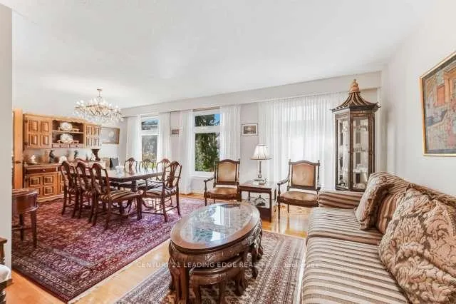Photo 11 of 39 Deerford Road, North York, Don Valley Village — HOMEH