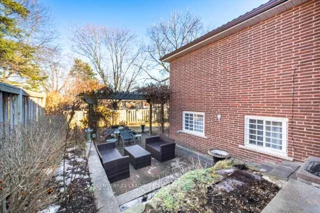 Photo 42 of 39 Deerford Road, North York, Don Valley Village — HOMEH