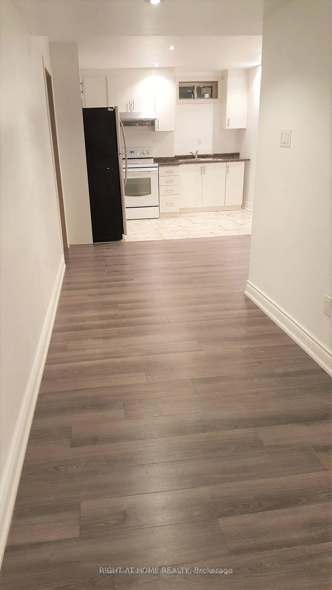 Photo 9 of 4 Elwin Road, Brampton, Credit Valley — HOMEH
