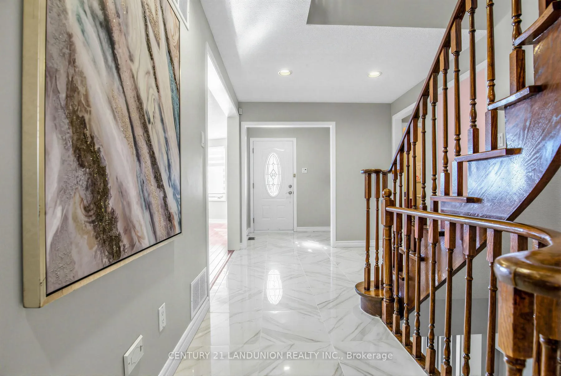 Photo 5 of 180 Willowbrook Road, Markham, Aileen-Willowbrook — HOMEH