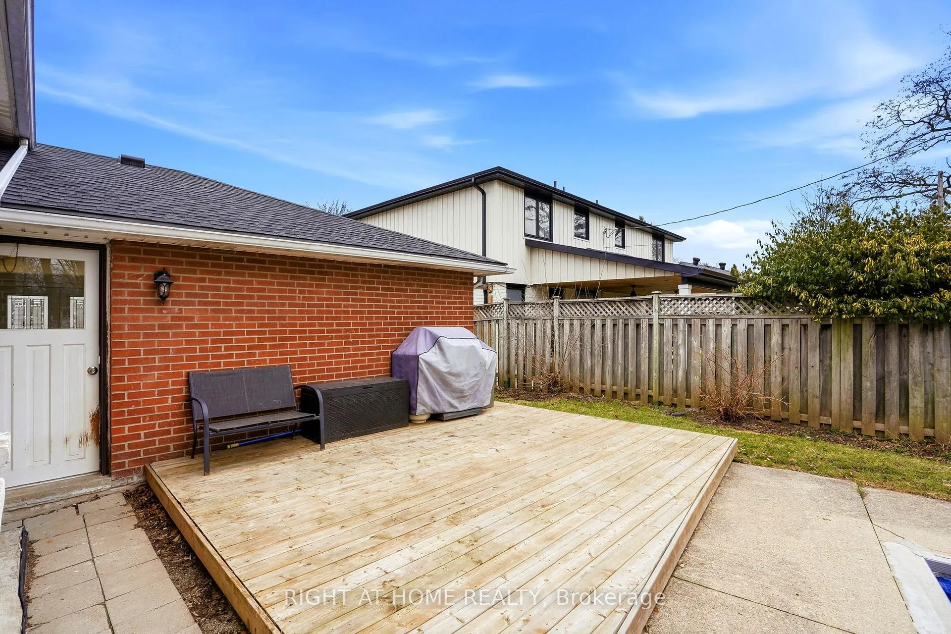Photo 31 of 322 Melores Drive, Burlington, Appleby — HOMEH