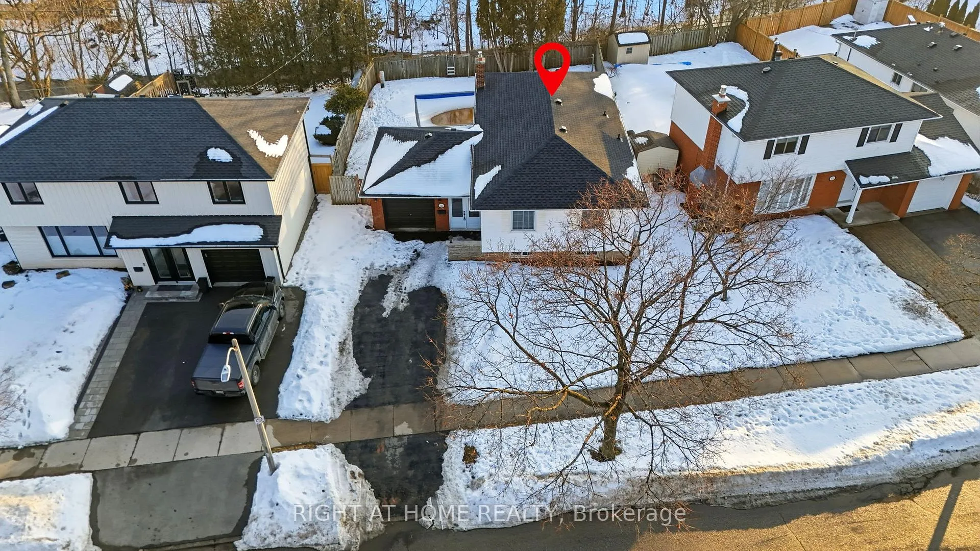 Photo 35 of 322 Melores Drive, Burlington, Appleby — HOMEH