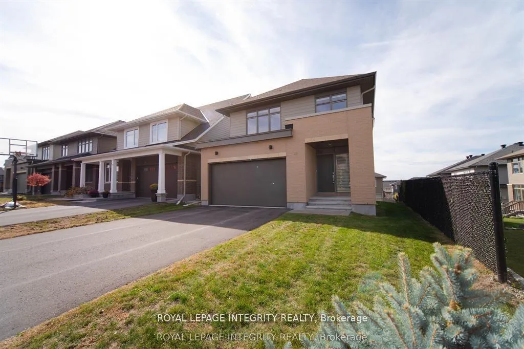 Photo 4 of 28 Greensand Place, Ottawa, Kanata - Kanata Lakes/Heritage Hills — HOMEH