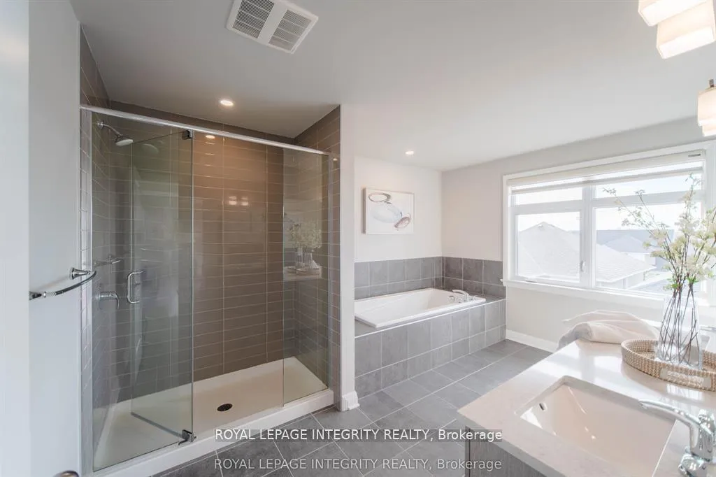 Photo 25 of 28 Greensand Place, Ottawa, Kanata - Kanata Lakes/Heritage Hills — HOMEH