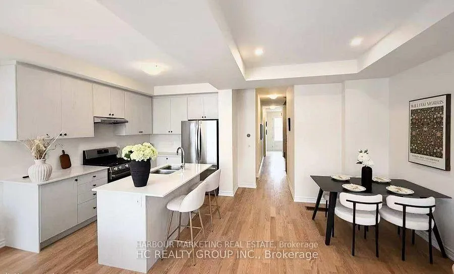 Photo 13 of Unit 5, 66 Main Street, King, Schomberg — HOMEH