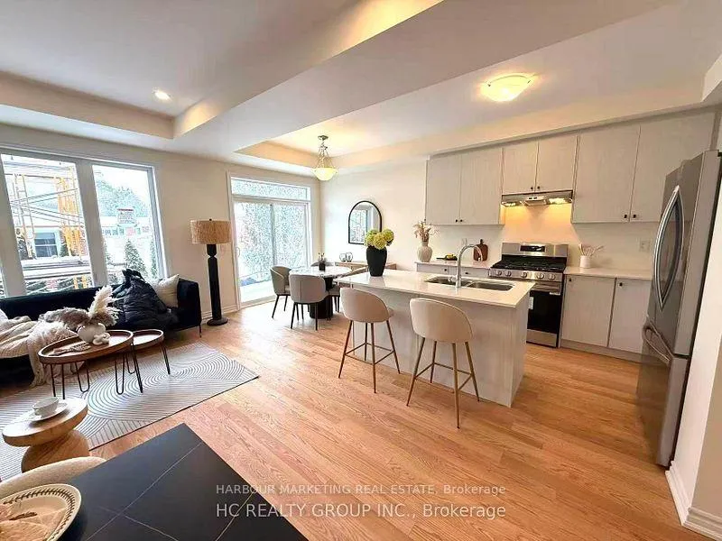 Photo 34 of Unit 5, 66 Main Street, King, Schomberg — HOMEH