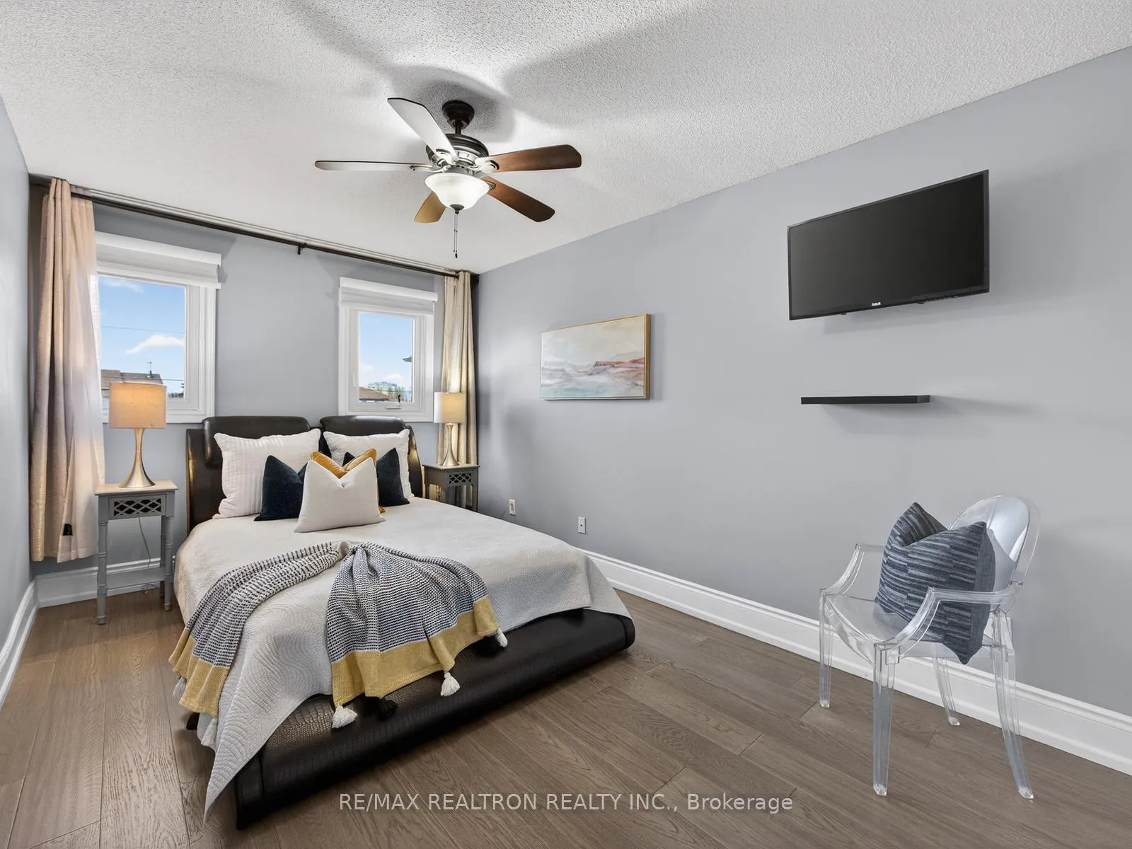Photo 22 of 33 Ritchie Avenue, Ajax, Central — HOMEH
