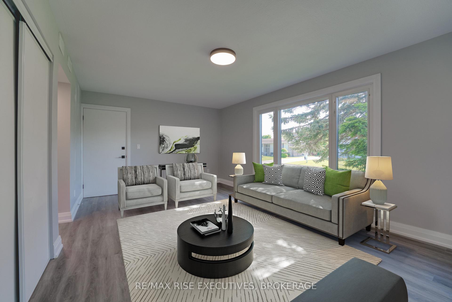 Photo 3 of Unit 2, 19 Baker Street, Kingston, Rideau — HOMEH