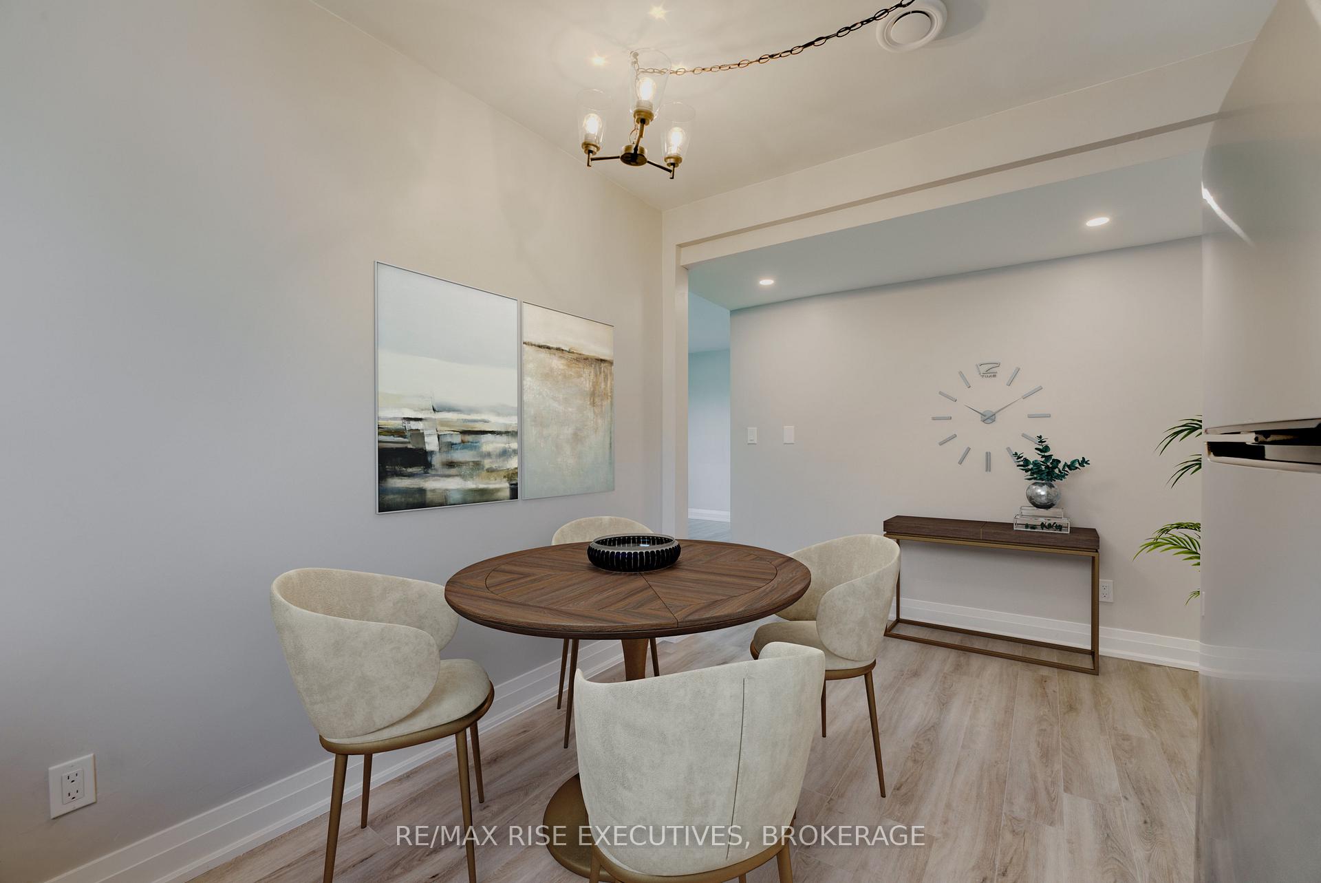 Photo 6 of Unit 2, 19 Baker Street, Kingston, Rideau — HOMEH