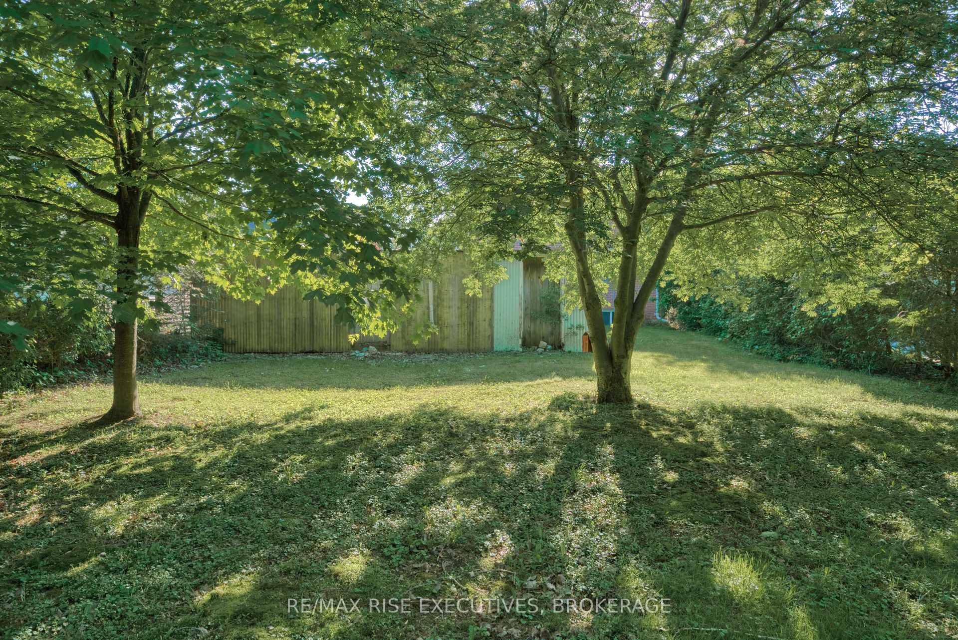 Photo 17 of Unit 2, 19 Baker Street, Kingston, Rideau — HOMEH