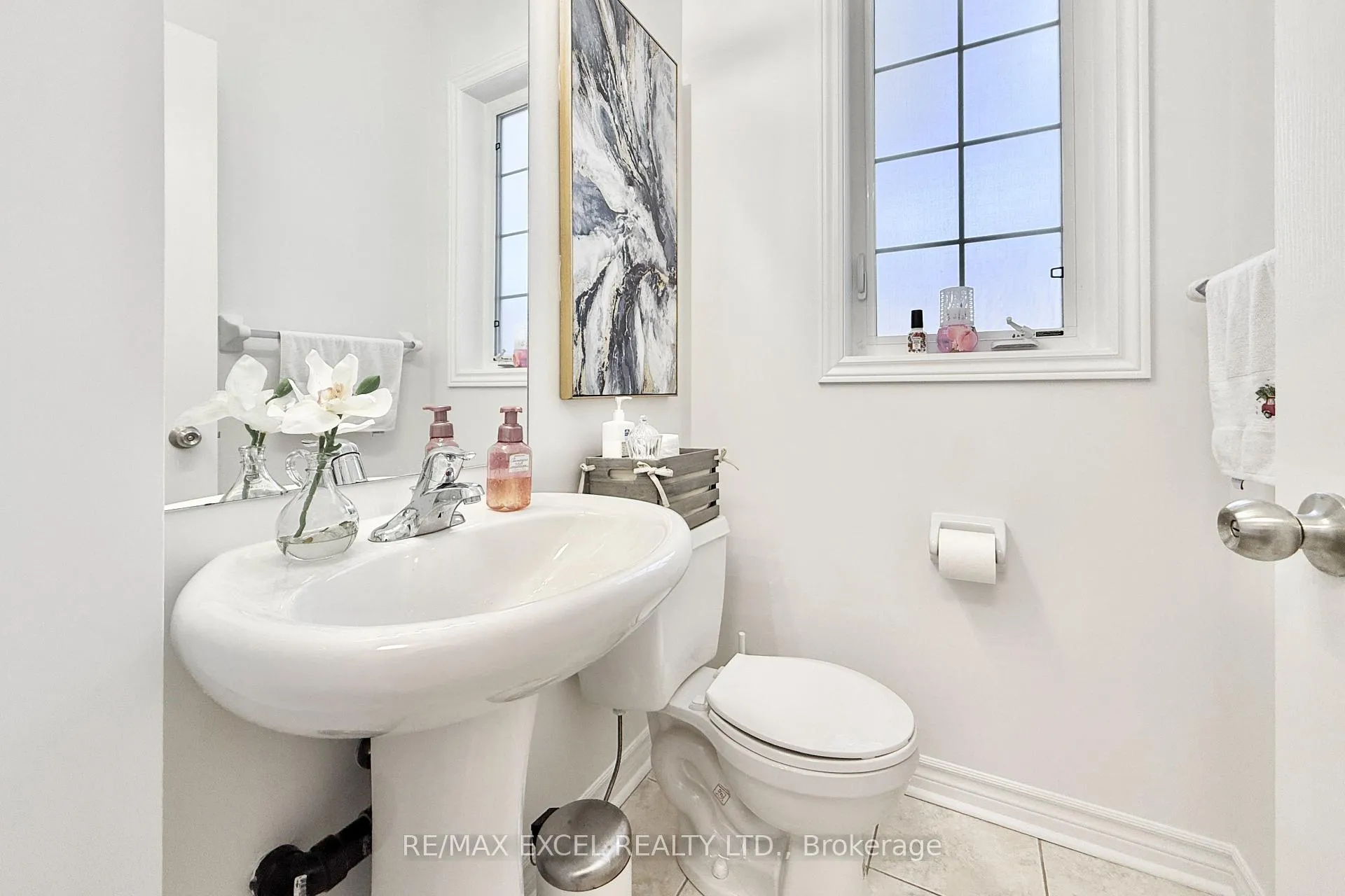 Photo 19 of 55 Vettese Court, Markham, Box Grove — HOMEH