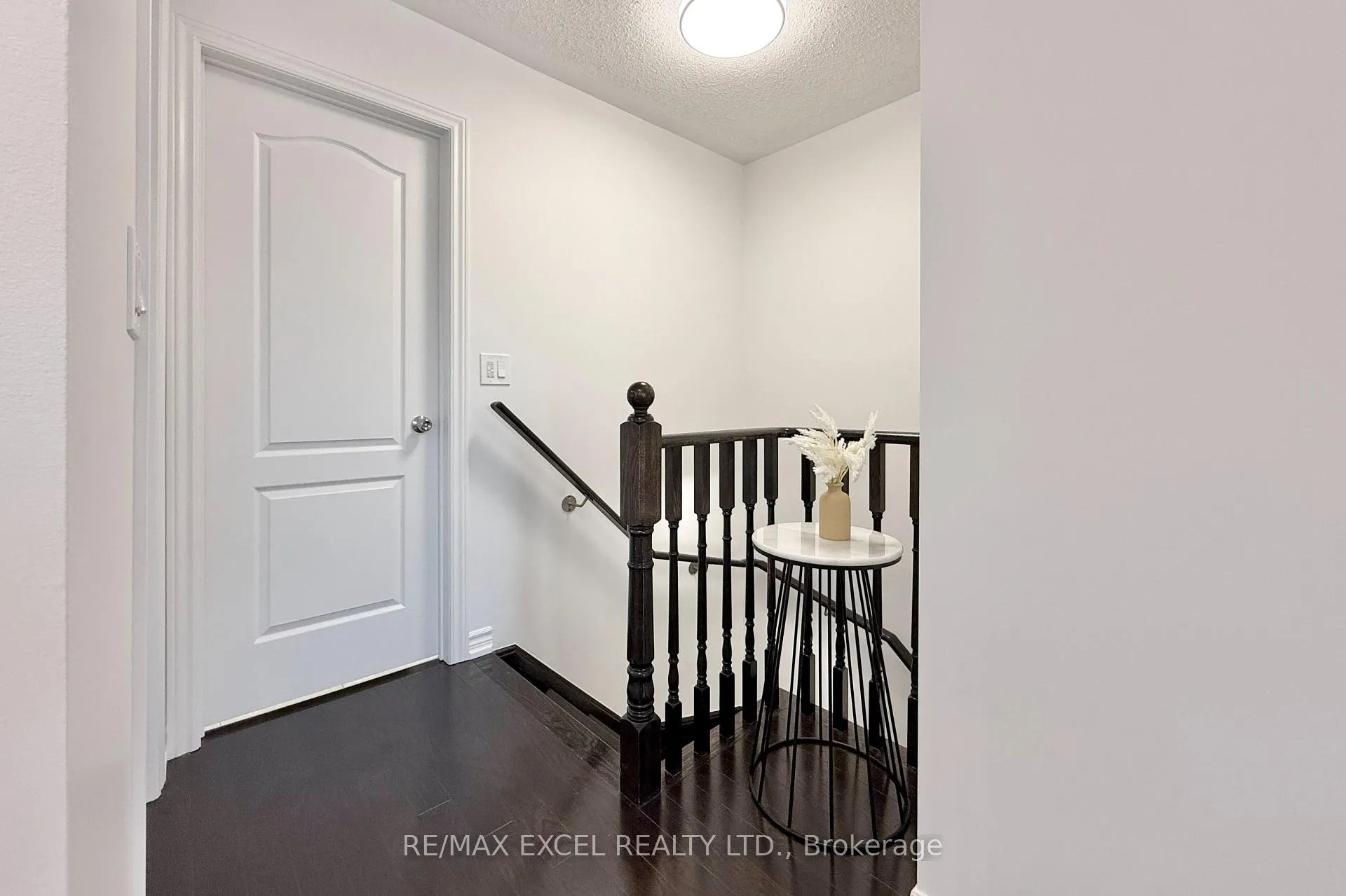 Photo 20 of 55 Vettese Court, Markham, Box Grove — HOMEH