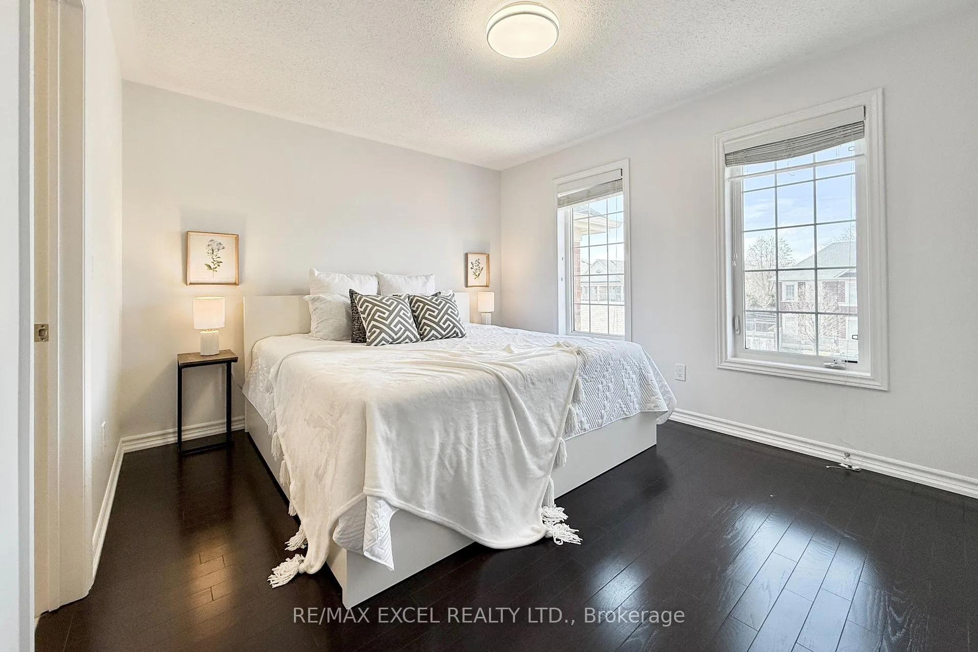 Photo 22 of 55 Vettese Court, Markham, Box Grove — HOMEH