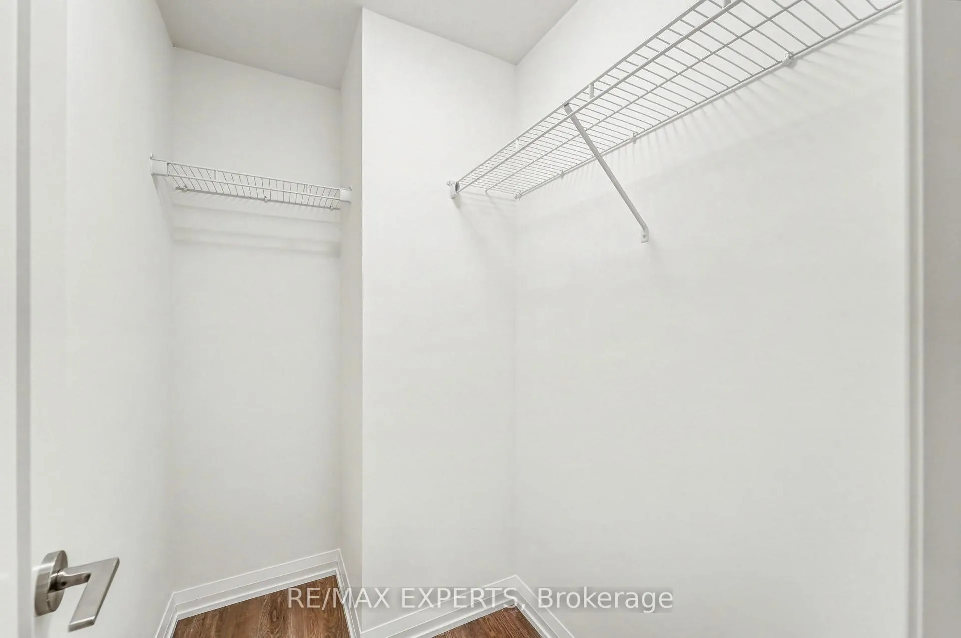 Photo 8 of Unit 421, 8960 Jane Street, Vaughan, Vellore Village — HOMEH