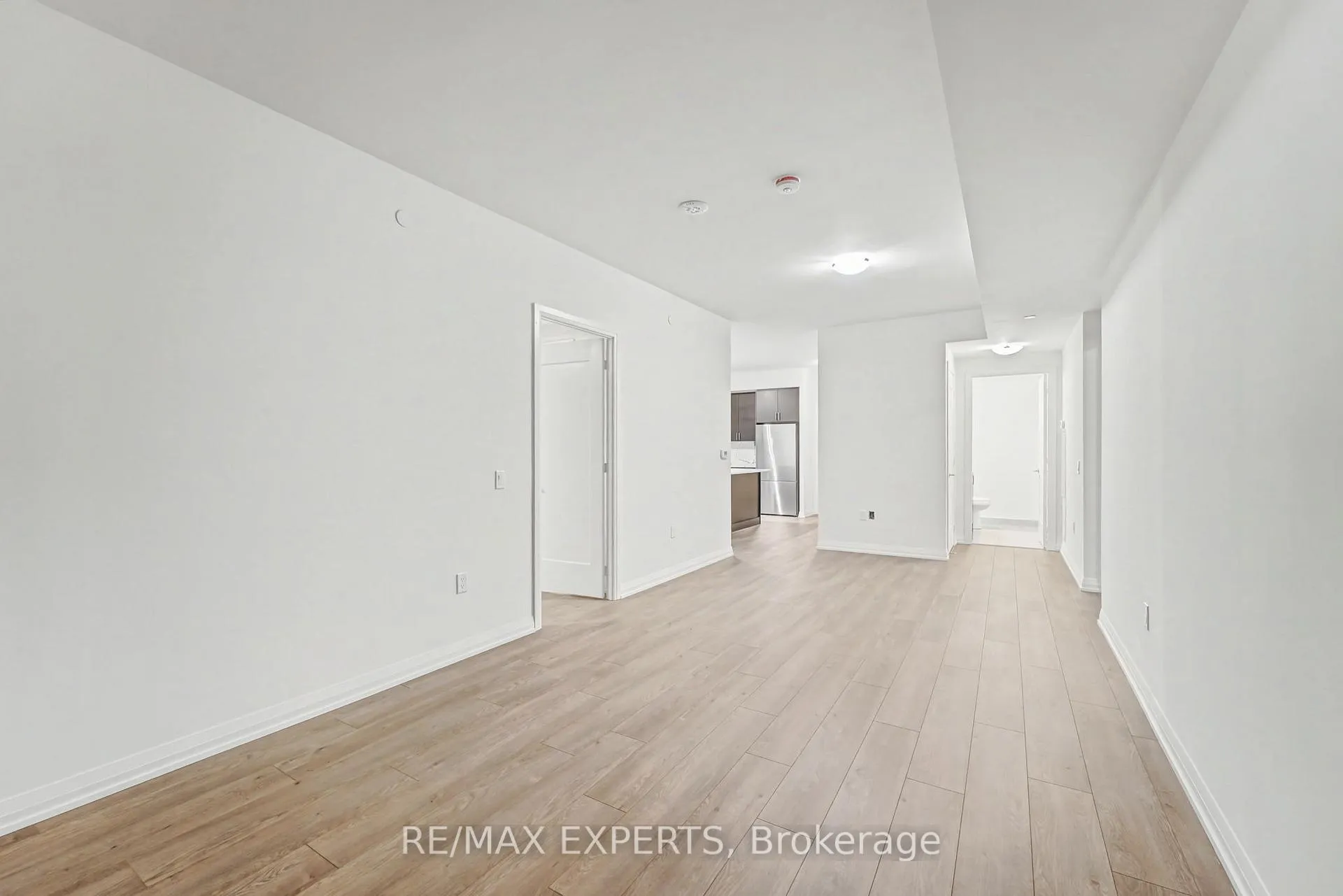 Photo 12 of Unit 421, 8960 Jane Street, Vaughan, Vellore Village — HOMEH