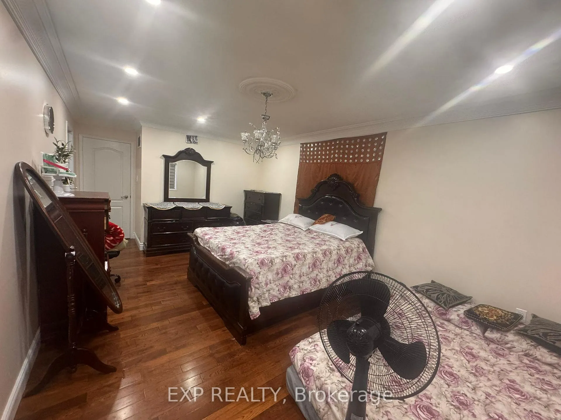 Photo 17 of 32 Cordgrass Crescent, Brampton, Sandringham-Wellington — HOMEH